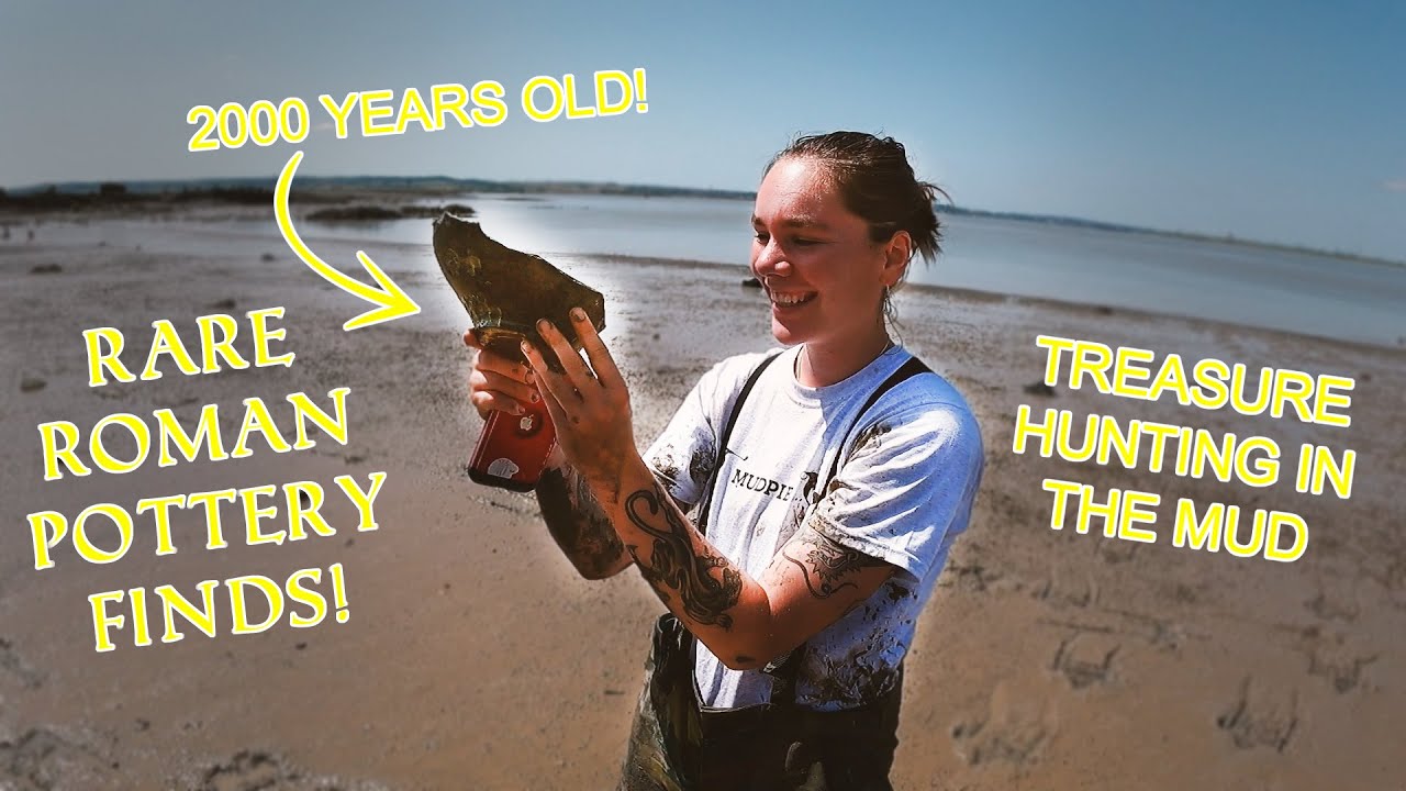 Mudlarking - RARE Roman pottery discovered in the mud!