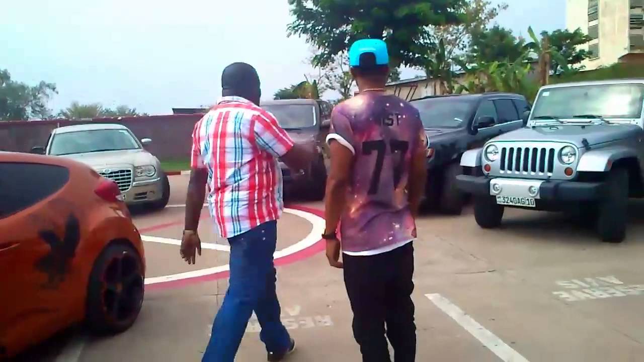 FALLY IPUPA Making off