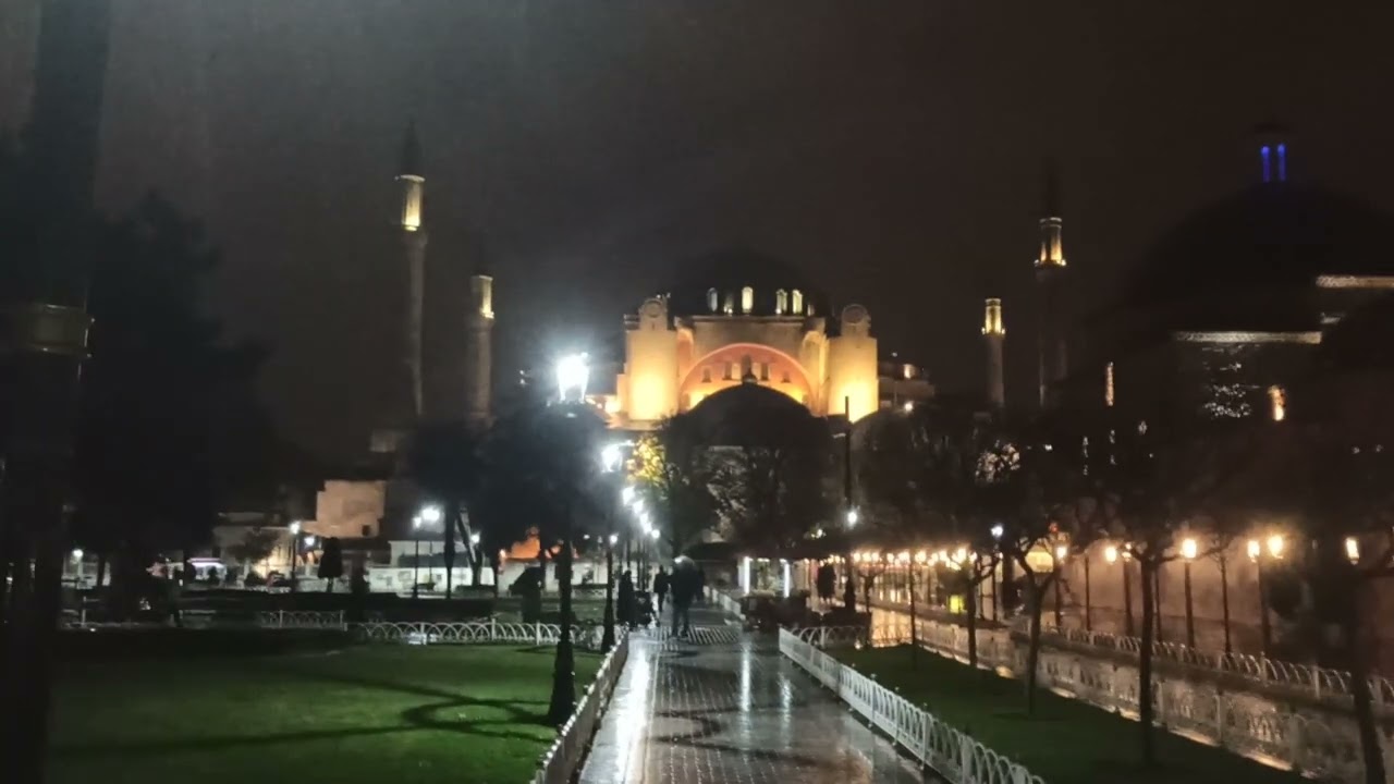 İbrahim ÇOBAN~Nafiz DUMAN Yatsı Ezanı (Ayasofyai Kebir~Sultanahmet)17.11.2022