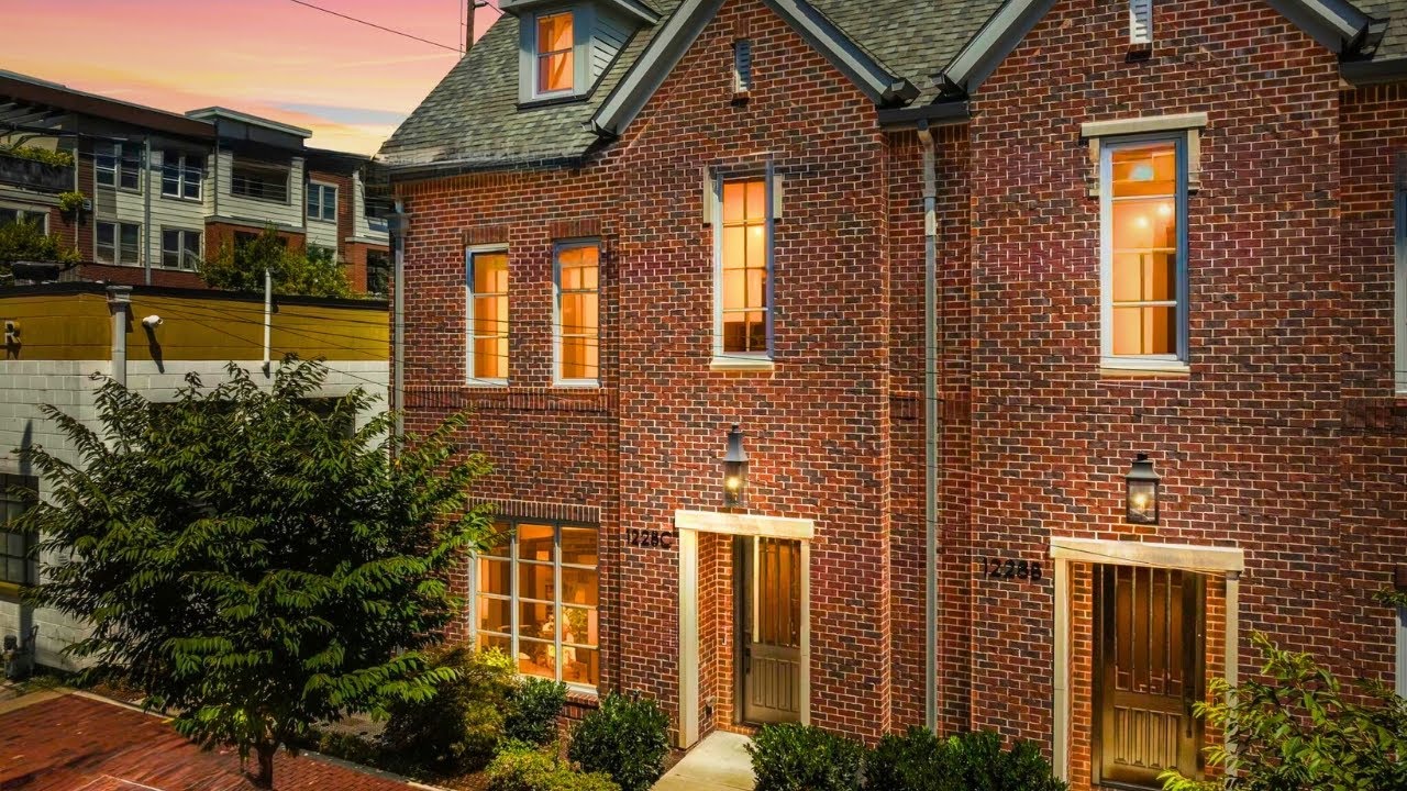 I Didn’t Expect This Townhome to Look Like THIS in Nashville