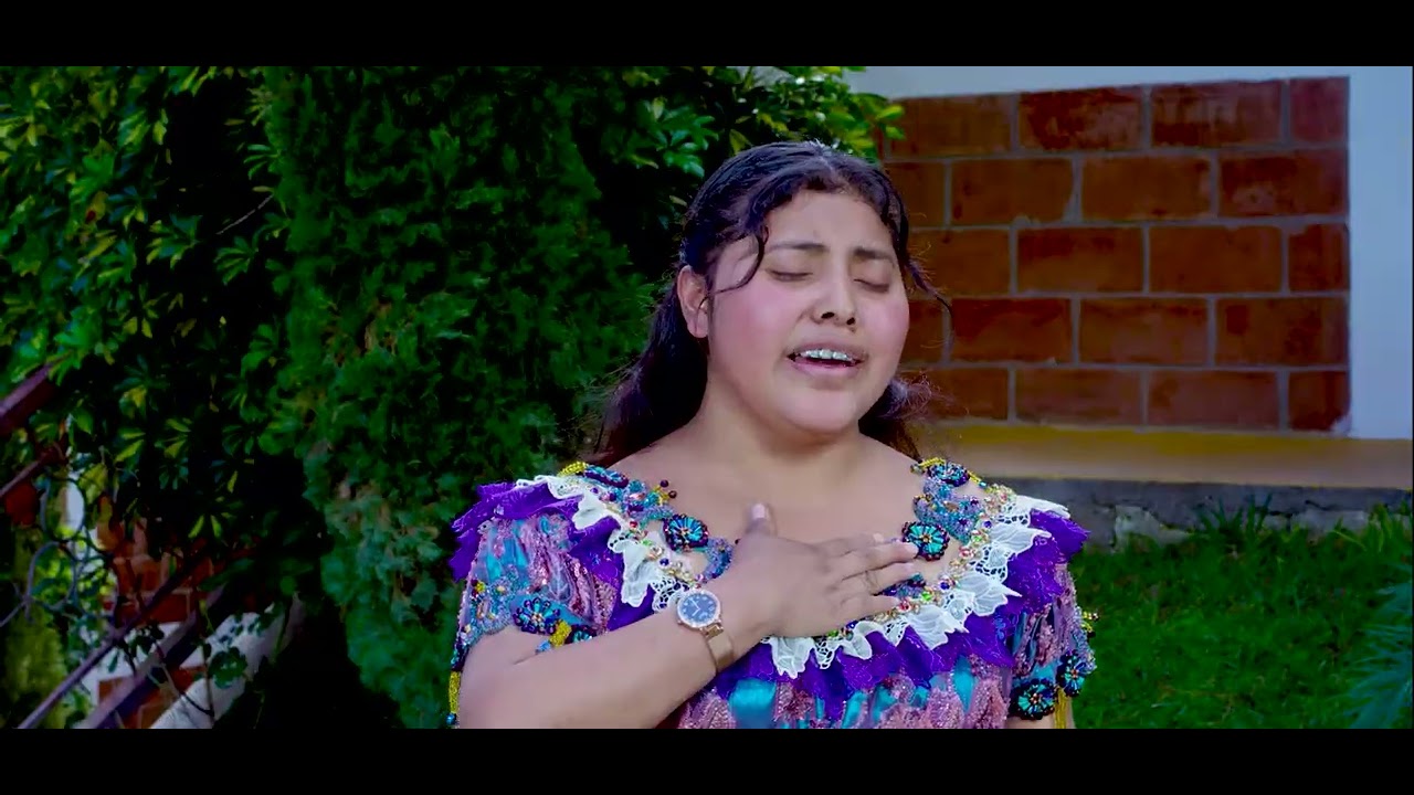 Solista Sandra Maribel Ramirez Aunque sea criticada VideoClips Vol.3 