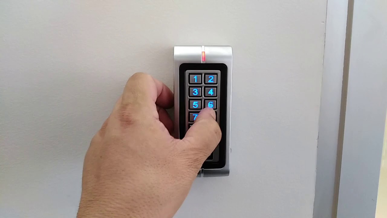 Автономная система контроля доступа с PIN-кодом и считывателем карт. Как добавить и удалить PIN-код
