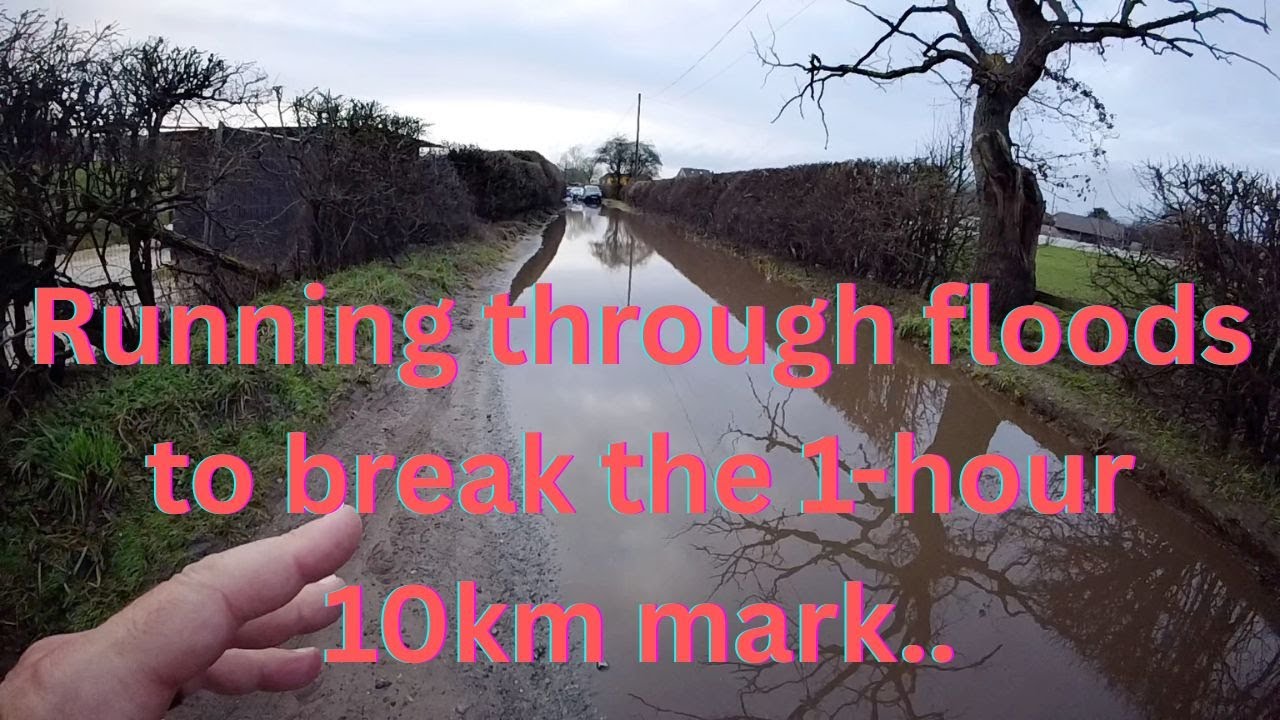 10KM RUN IN DEEP FLOODS | sub 1 hour challenge.. #running #trailrunning #floods