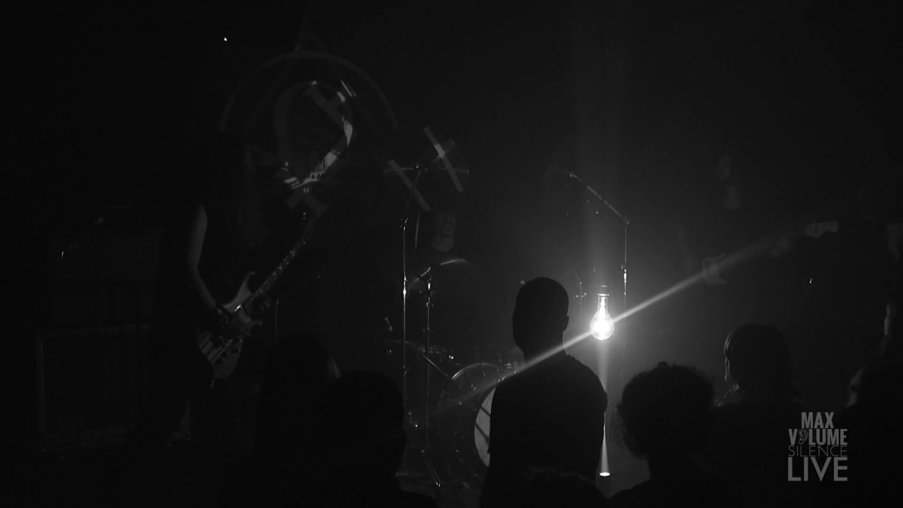 ALUK TODOLO Voix live at Stardust VI (FULL SET)