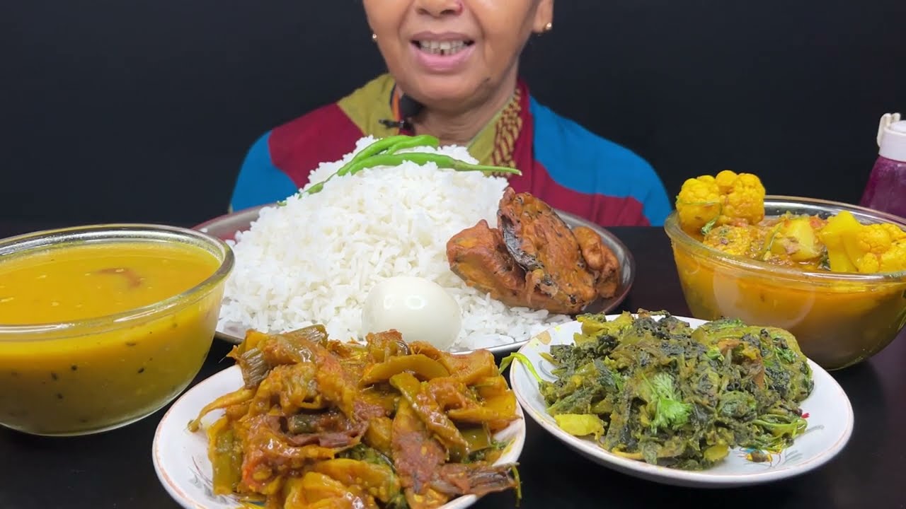 1BIGBITES, EATING RICE WITH AMUDE FISH CHORCHORI, GURJALI FISH CURRY, PALONG SHAK, DAL, BEGUNI।।