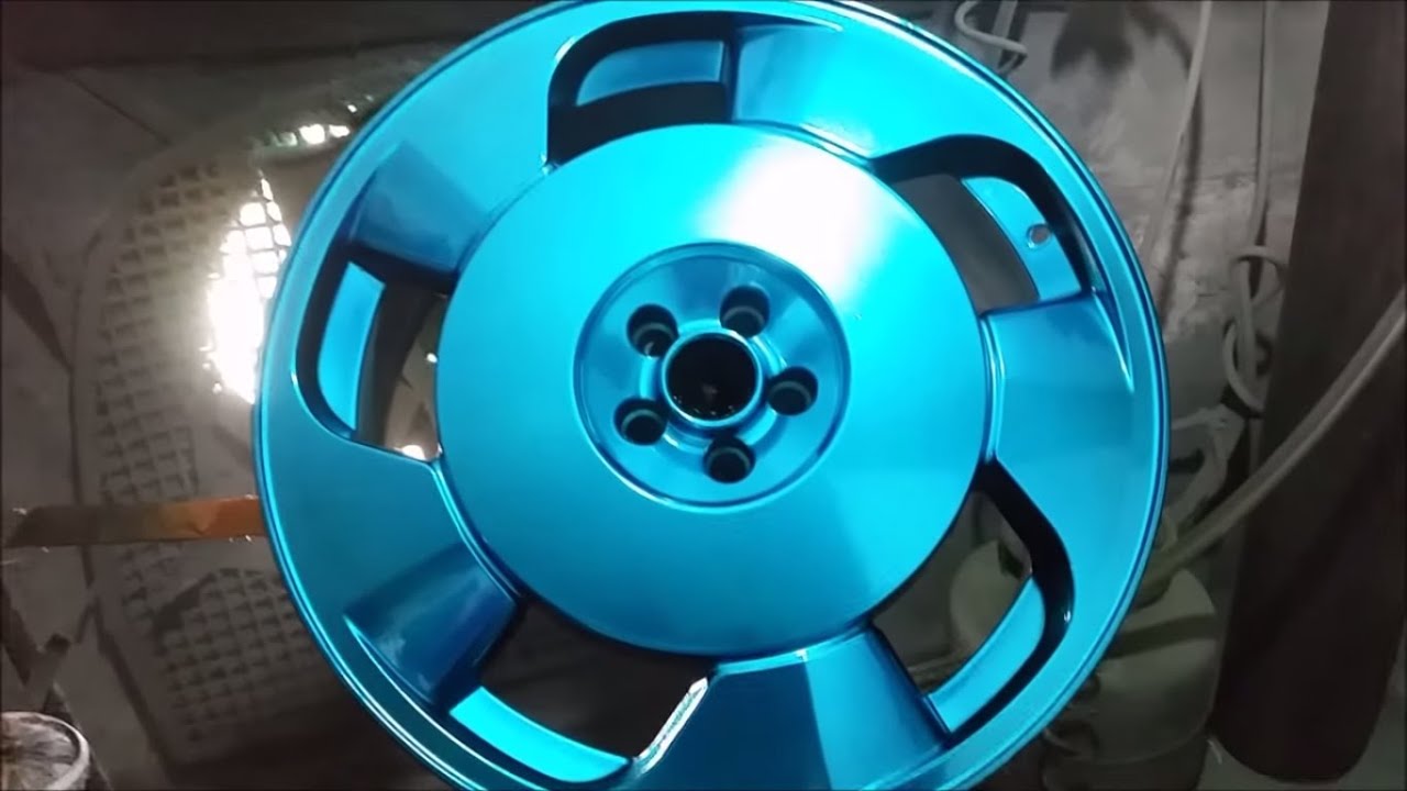 Roda aro 20'' Futura Gomão em AZUL BEBÊ CROMO pela JAPACROMO