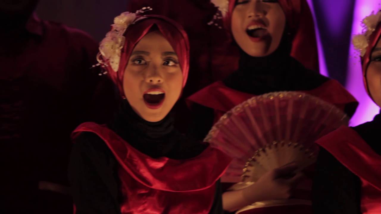 PSM Swara Wadhana UNY K2015 - Tsao Yuan Ching Go (Paul Widyawan)