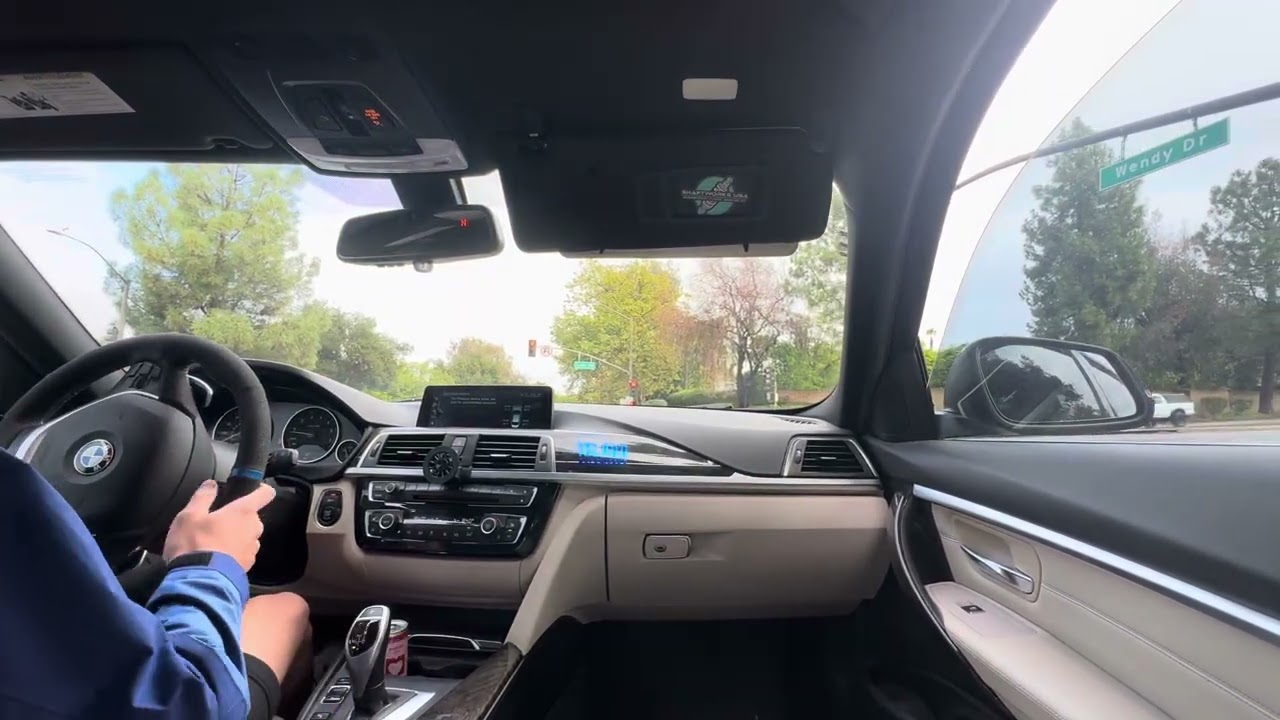 Sliding my F30 330i around every corner in the rain 