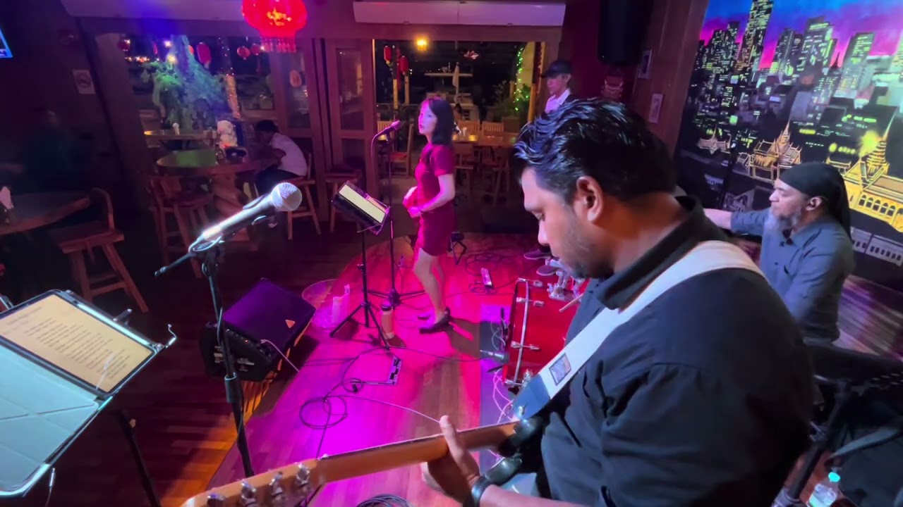 Black Magic Woman (cover) - Velvet Harmony