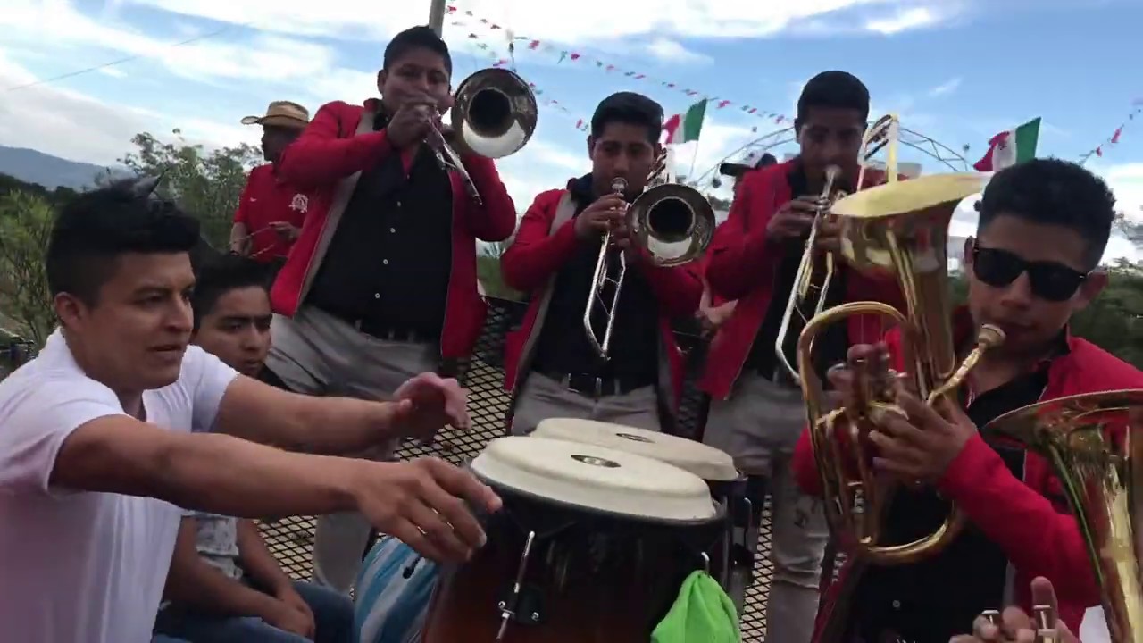 GABINO BARRERA BANDA LA AUTENTICA A VIENTO