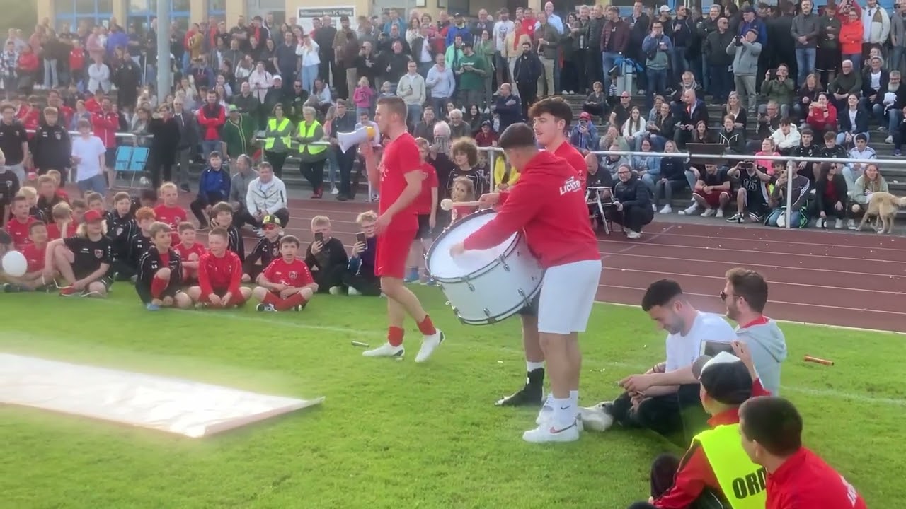 So feiert der FC Bitburg den Aufstieg in die Oberliga
