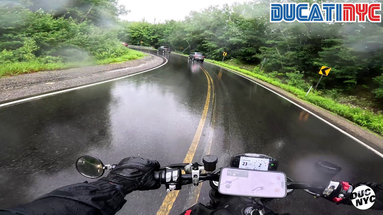 Kancamagus Highway - exploring New Hampshire in the Rain and Cold - NYC to Canada 2023 v1951