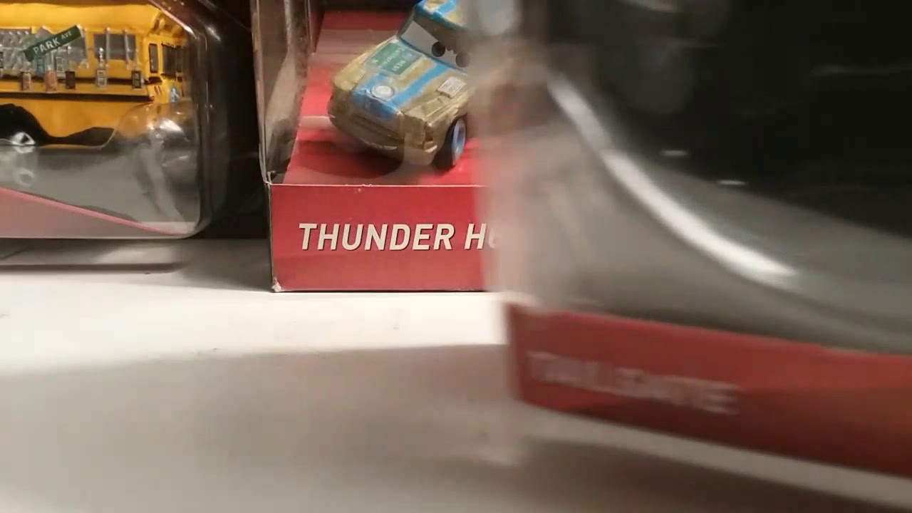 Disney Pixar Cars 3 Dieast Tailgate and Cigalert 2 pack  Review