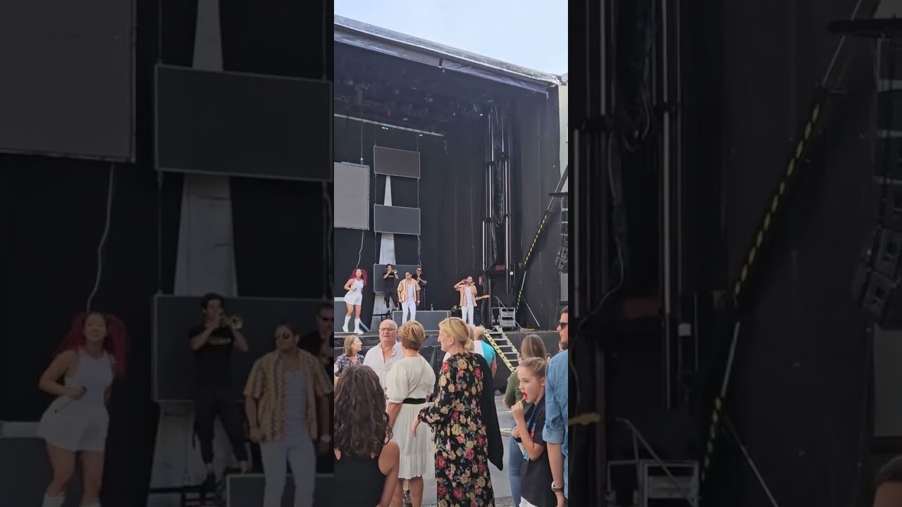 Actuación de La Orquesta La Favorita 12/10/2023.