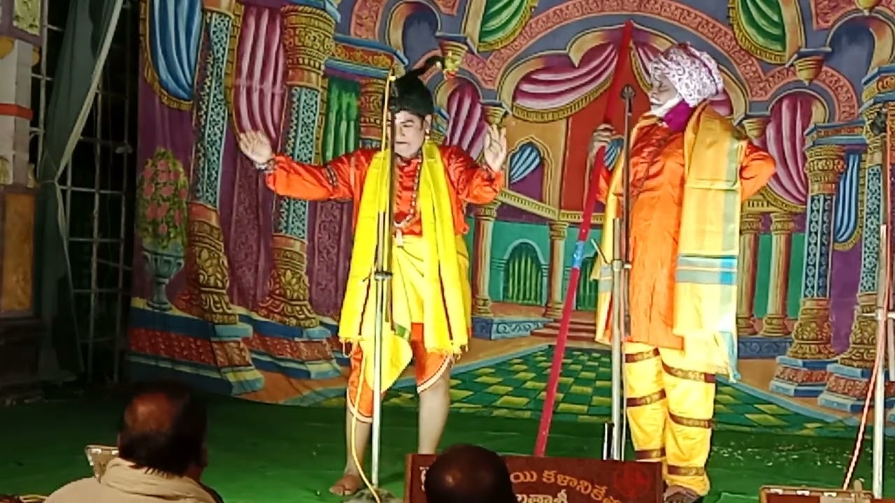 భీమవరంలో అందరూ ఆడవాళ్లే. ఫుల్ కామెడీ నచ్చితే లైక్ షేర్ కామెంట్ subscribe చేసుకోండి పార్ట్..4