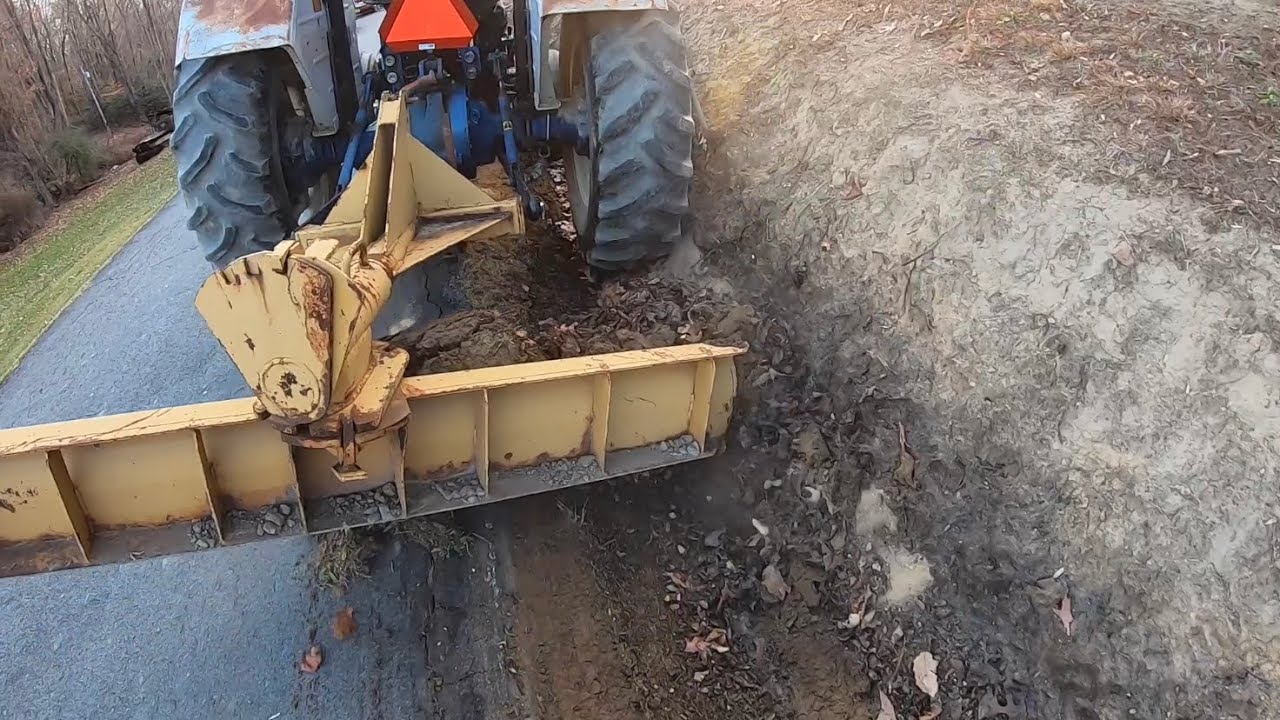 How To Easily Clean Out Road Side Ditches! Rear Angle Blade and Tractor!