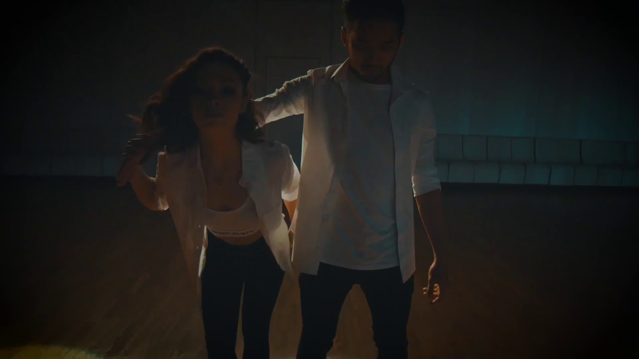 MARIE DENIGOT & KENZO BAU