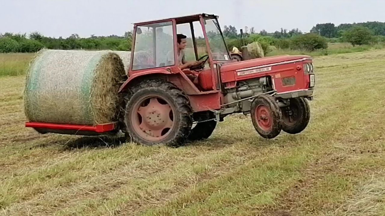 Transport bala duplim vilicama kućne izrade/vožnja po blatu na 2 kotača/žurba pred kišu / Zetor 3511