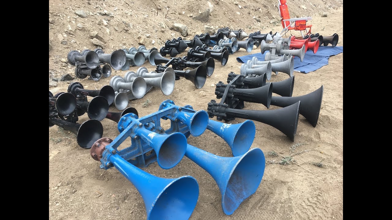 2017 Turkey Train Horn Honk!! K5LA GALORE!!! (18 Train Horns!!)