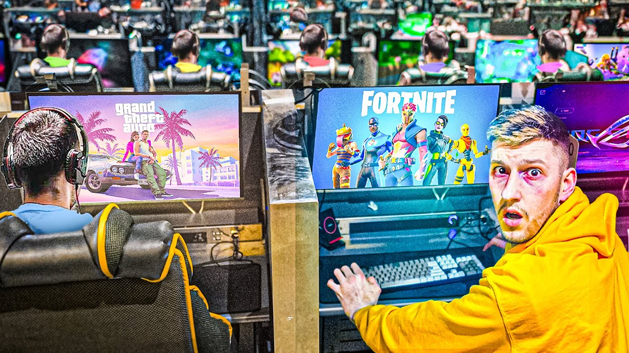 I Survived 24 Hours In The World's Craziest Gaming Caf&eacute;