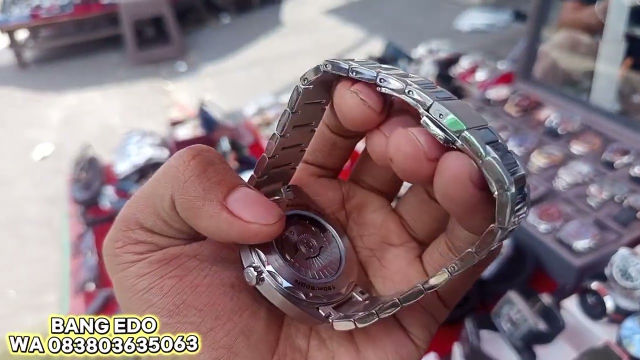 LUAR BIASA JAM SULTAN HARGA MIRING DI LAPAK NYA BANG EDO DI BURU MAU LEBARAN
