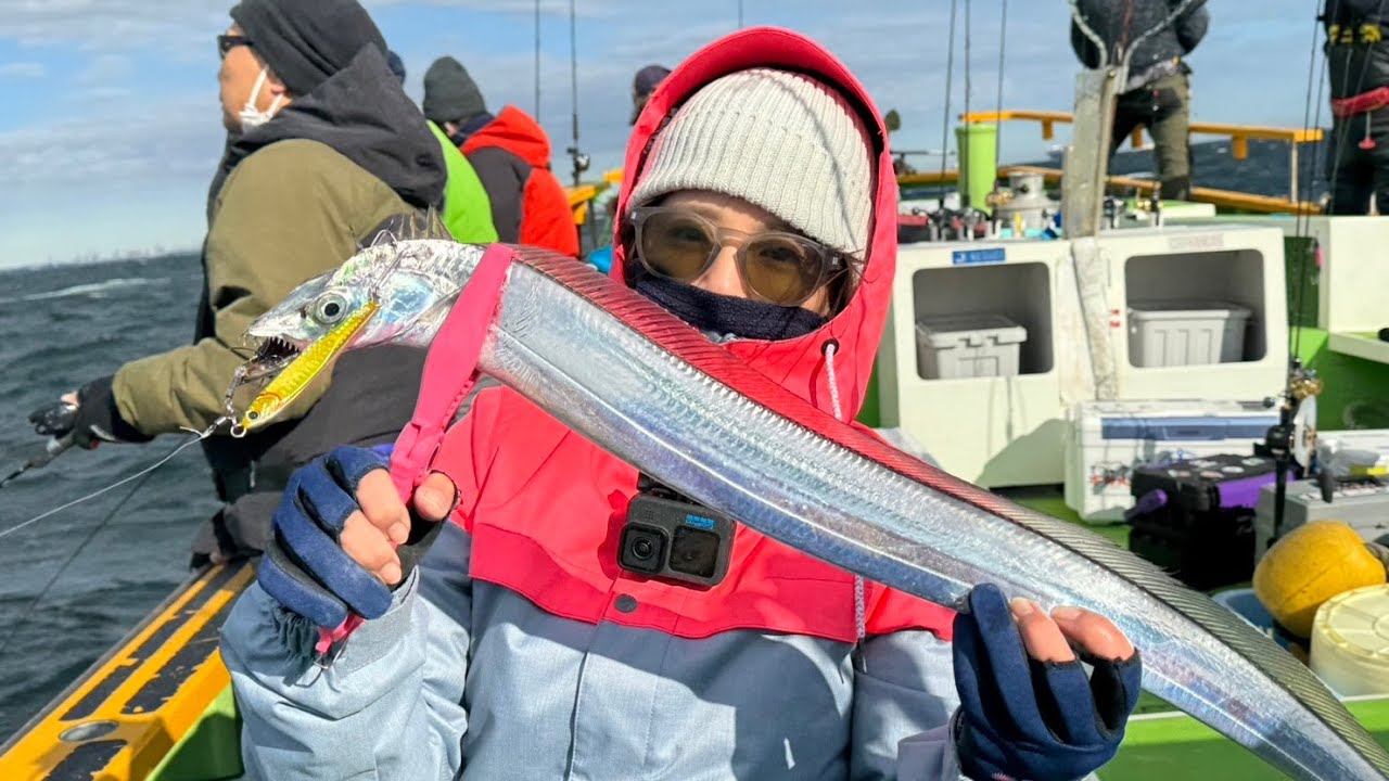 リベンジ冬の東京湾タチウオジギング！TGベイトが大活躍だった1日