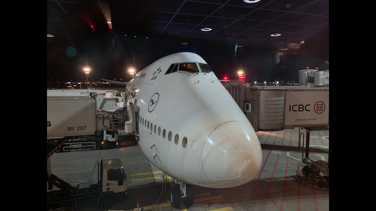 Lufthansa Boeing 747-8 thunderstorm take off in Sao Paulo (GRU )