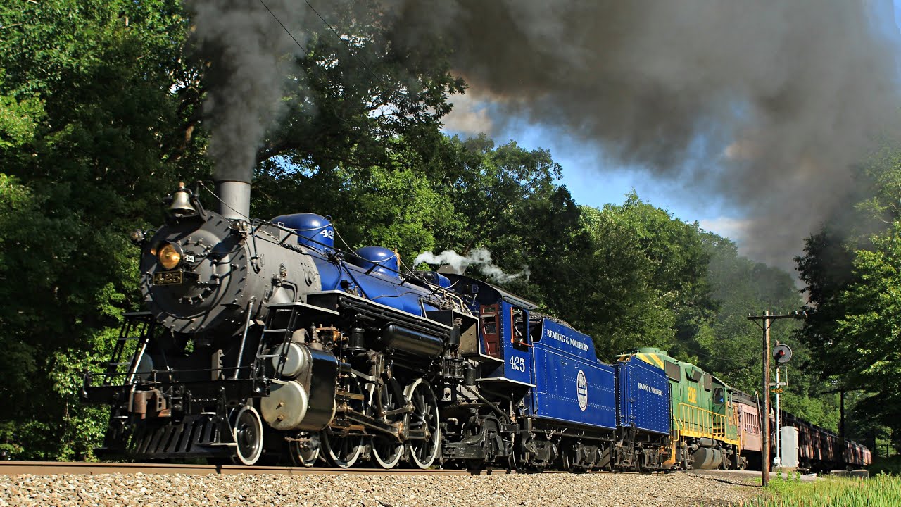 Reading & Northern 425 - Storming Through The Poconos