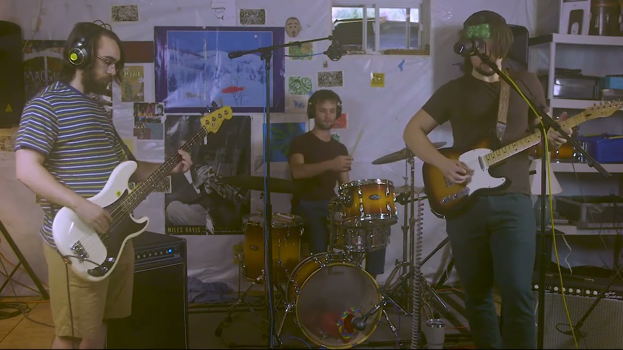 She’s Actin’ Single - Shane Fitzgerald