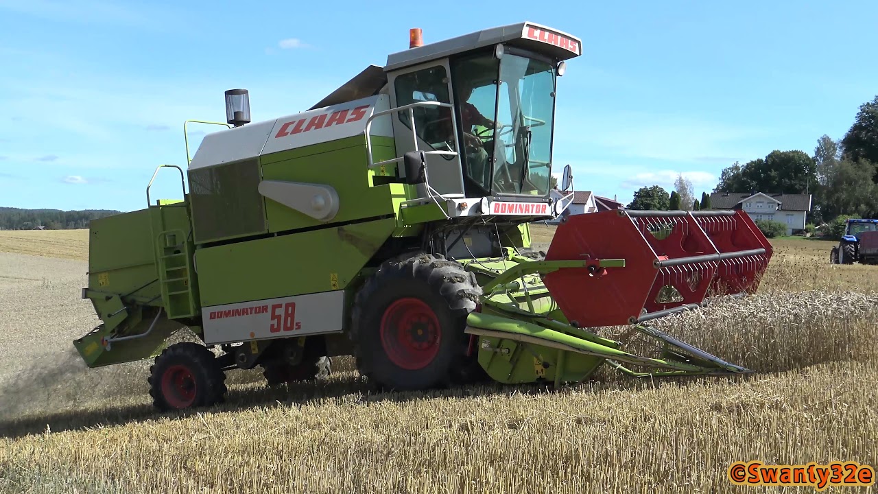 4K| Claas Dominator 58S Combine Harvesting Wheat