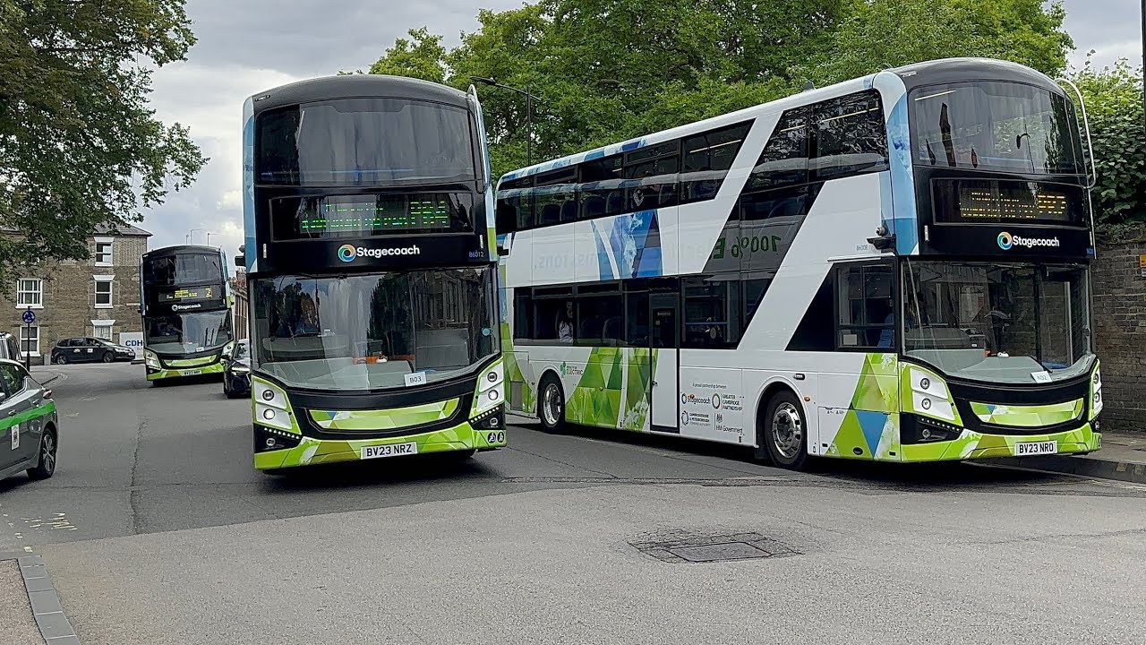 Buses on Emmanuel and Drummer street in Cambridge. 26/8/23