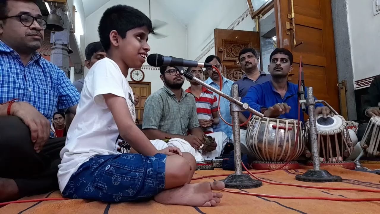Vedha Vedhare Pandari | Marathi Bhajan | Anurag Nayak