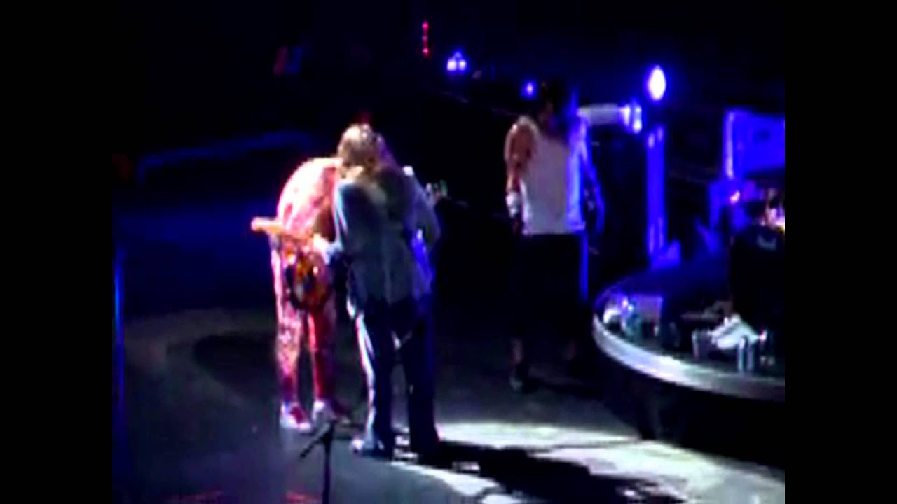 Red Hot Chili Peppers - Permutation HD (Montreal 2006)