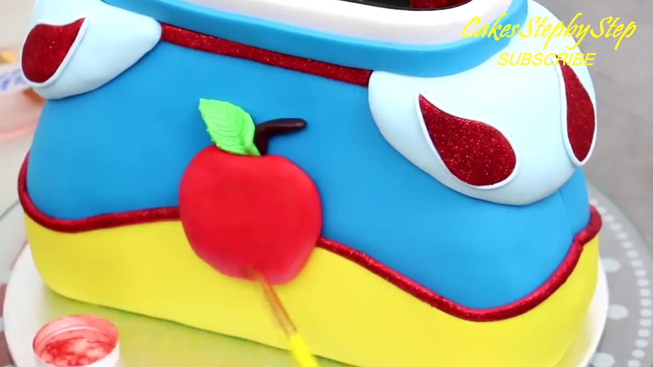 Beautiful Purse Cake Idea by Cakes StepbyStep