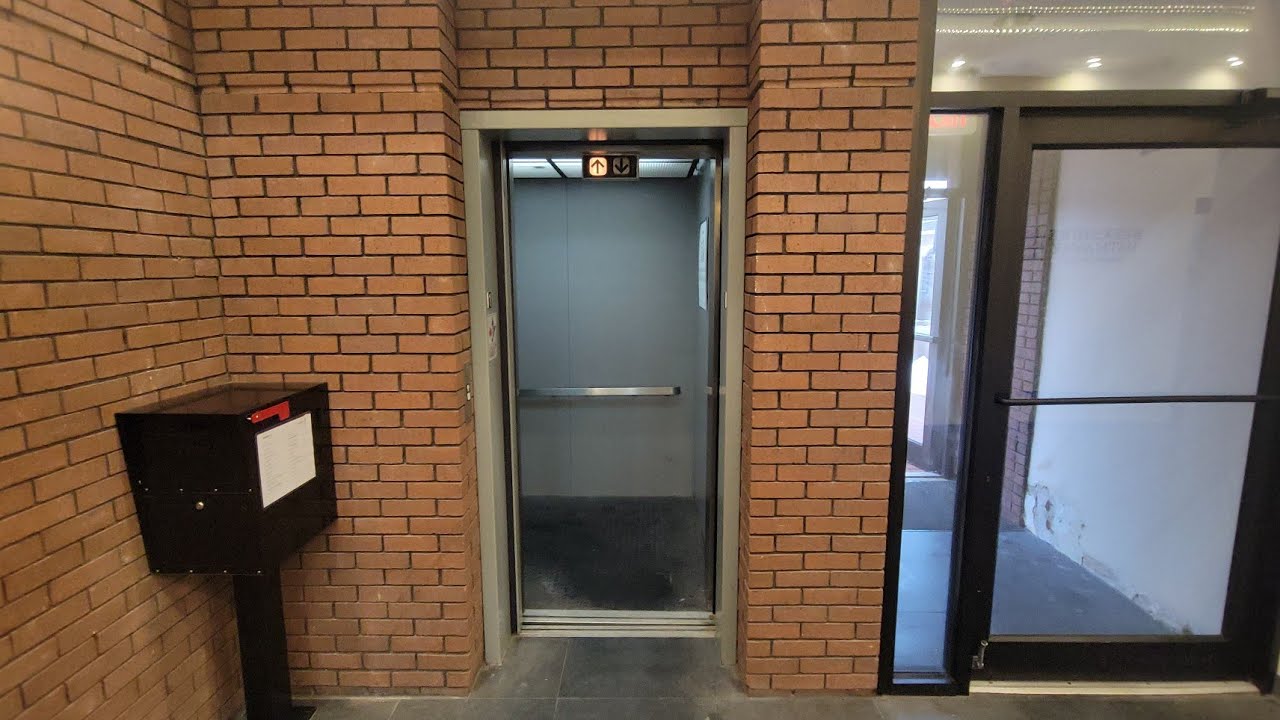 Older Dover Impulse Hydraulic Elevator @ 315 Main St, Huntington, NY