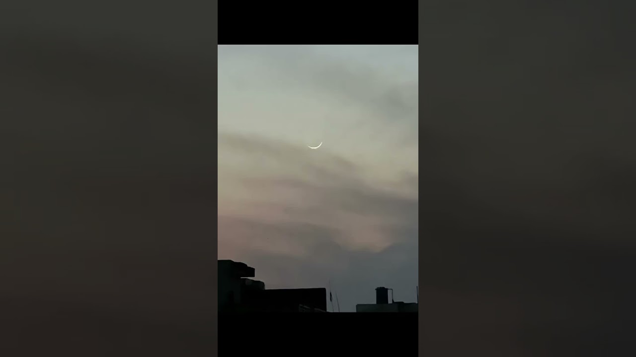 1st Ramadan Moon 🌙 #shorts #shortsfeed #shortsbeta #1stramzan #moon