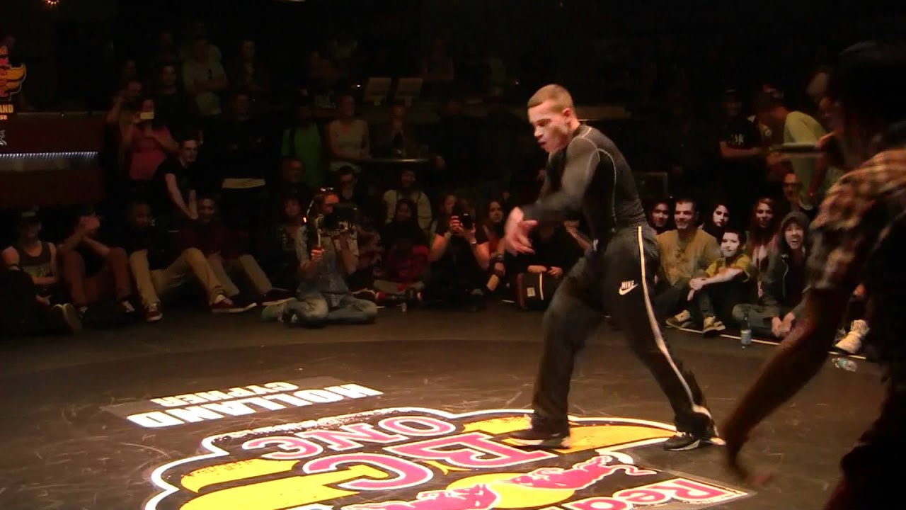 Red Bull BC ONE 2012 - Holland Cypher - Semi Final - Skychief vs Xisco