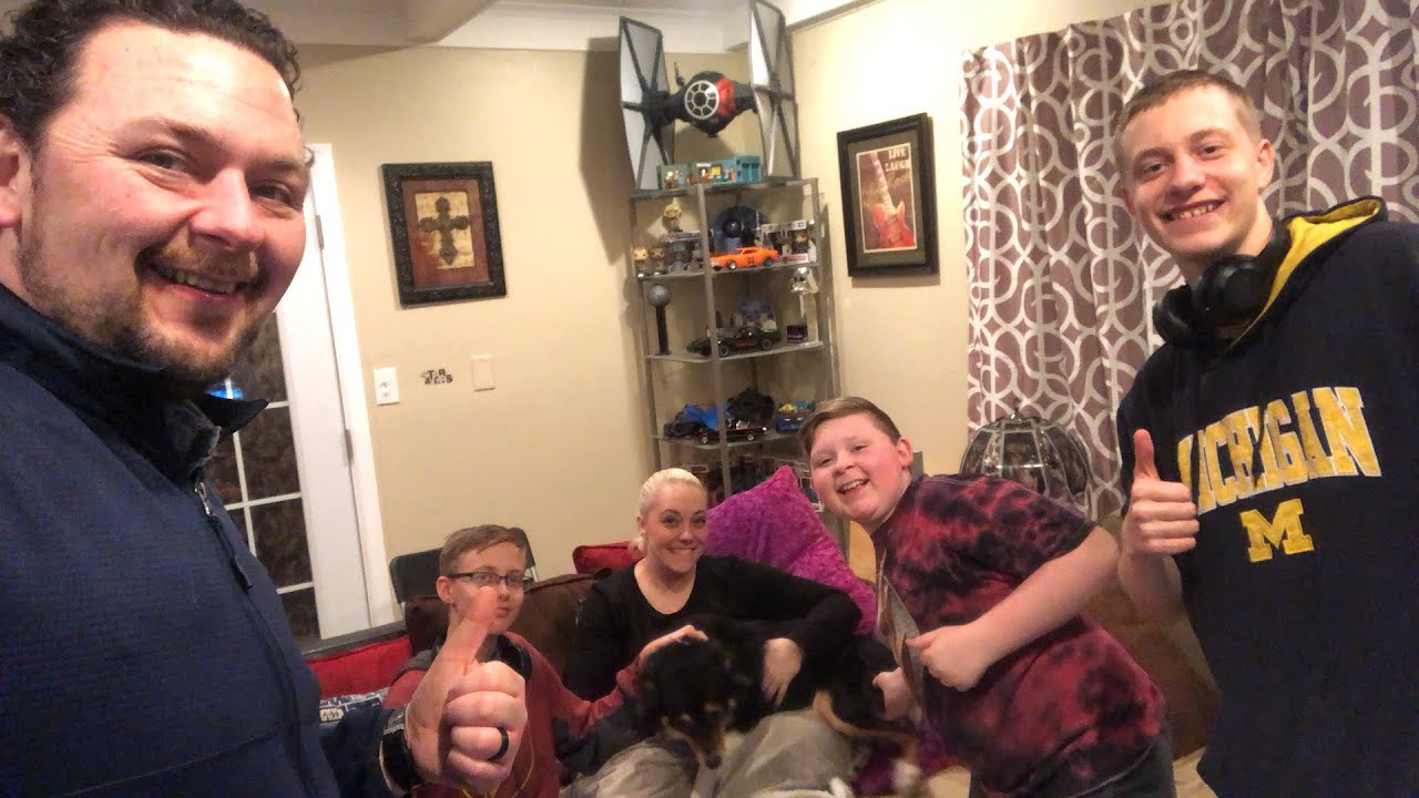 We watch the Orville SEASON 2 Episode 8 Part 1 Identity “Live” with you.