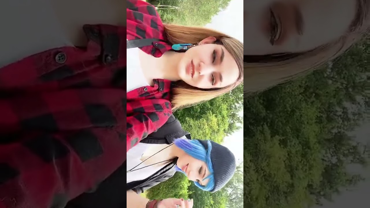 I was gonna say hot&hellip; | Rachel Amber, Chloe Price Cosplay - Life Is Strange