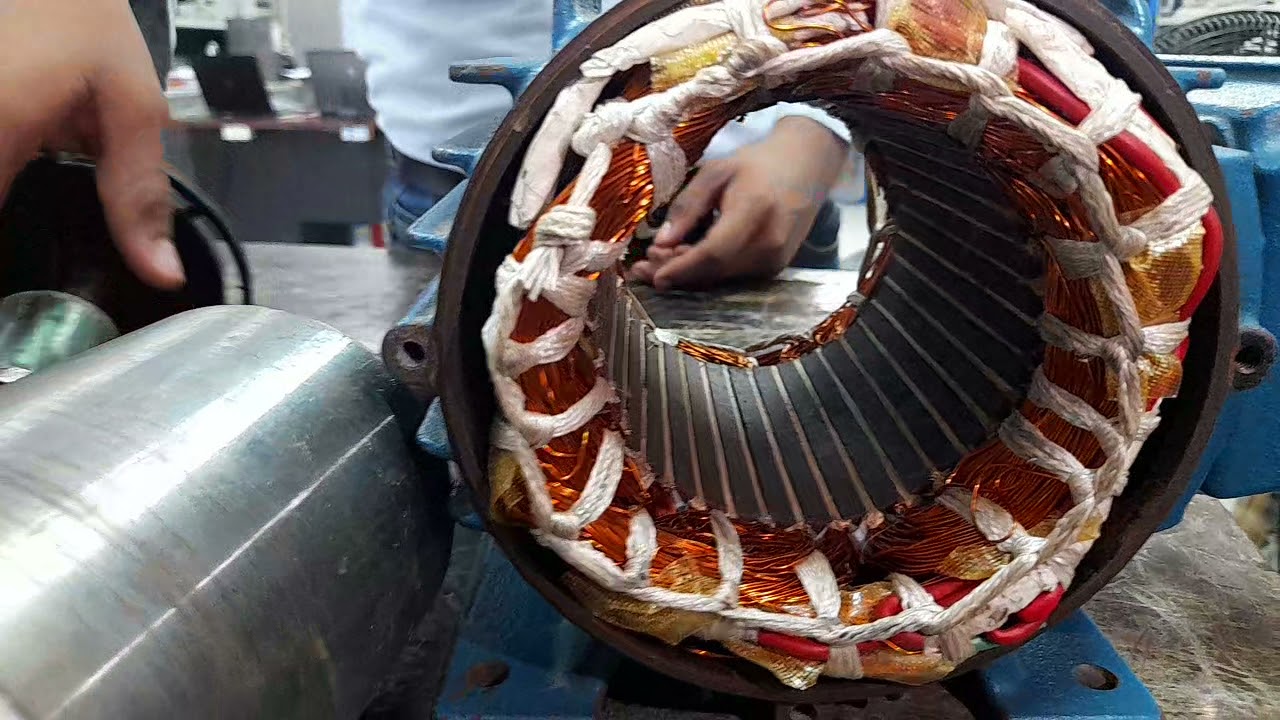 Prueba de bobinado  (rotación del  campo magnético) en motor trifásico a tensión reducida.