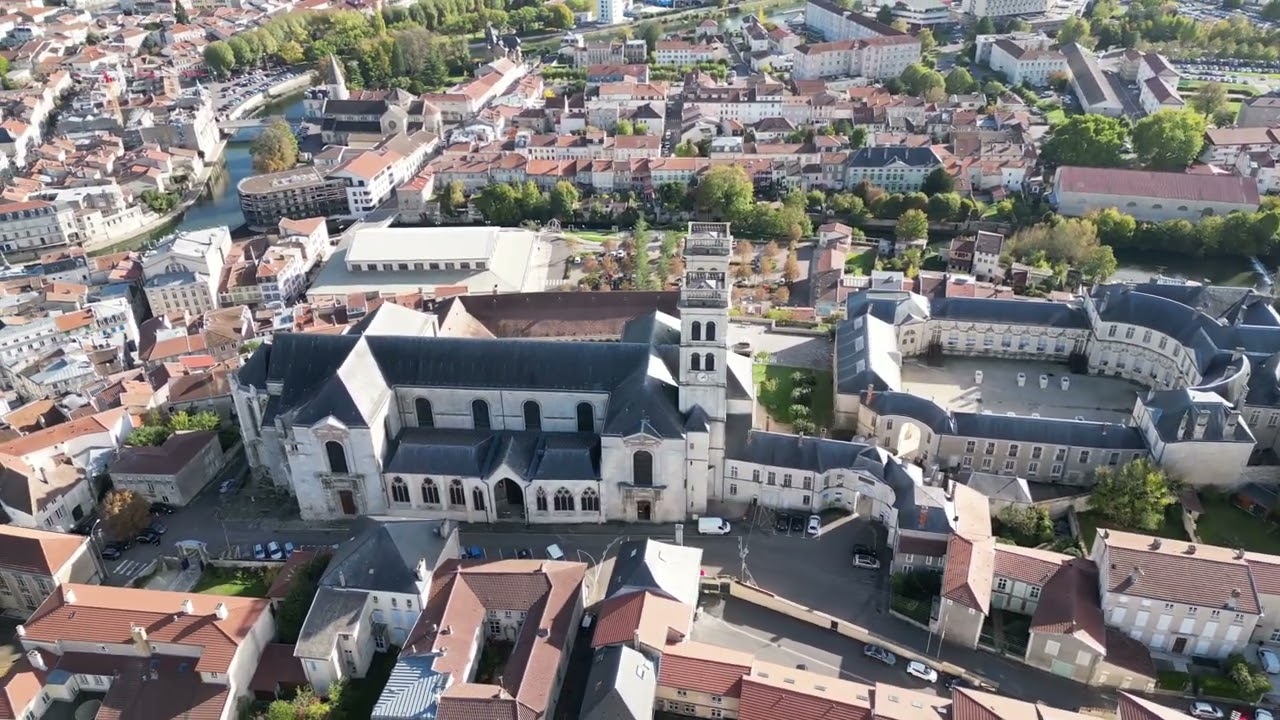 Verdun... la ville haute et son magnifique Palais Épiscopal