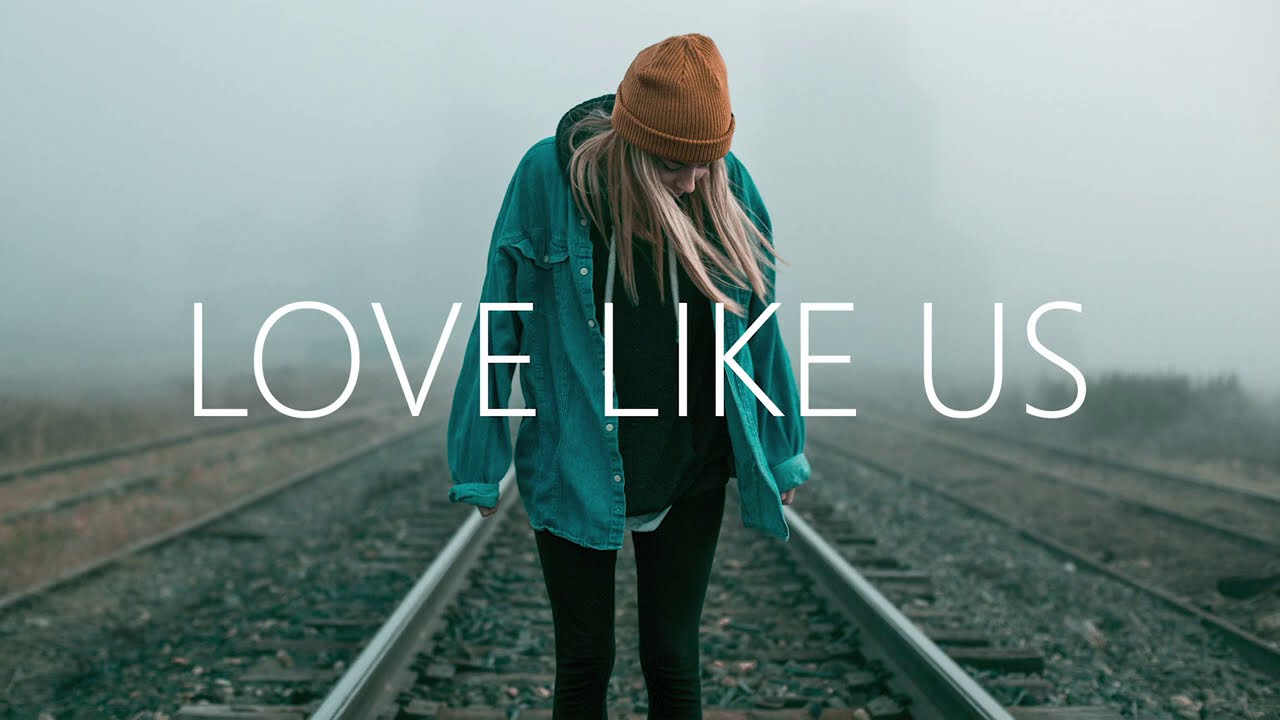 Last Heroes - Love Like Us (Lyrics) feat. RUNN