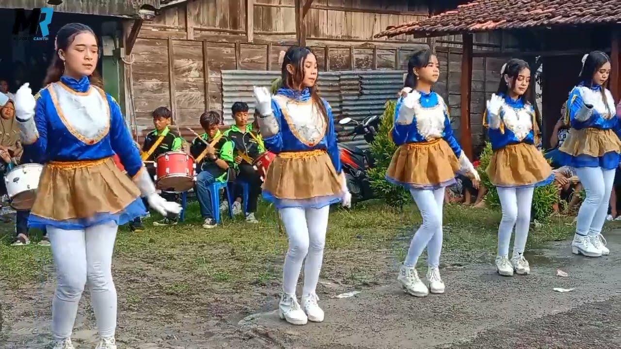 Tak Berdaya Mayoret cantik, perfom di, New Pandawa Di Karangturi, Bogosari, Guntur Demak 2025.