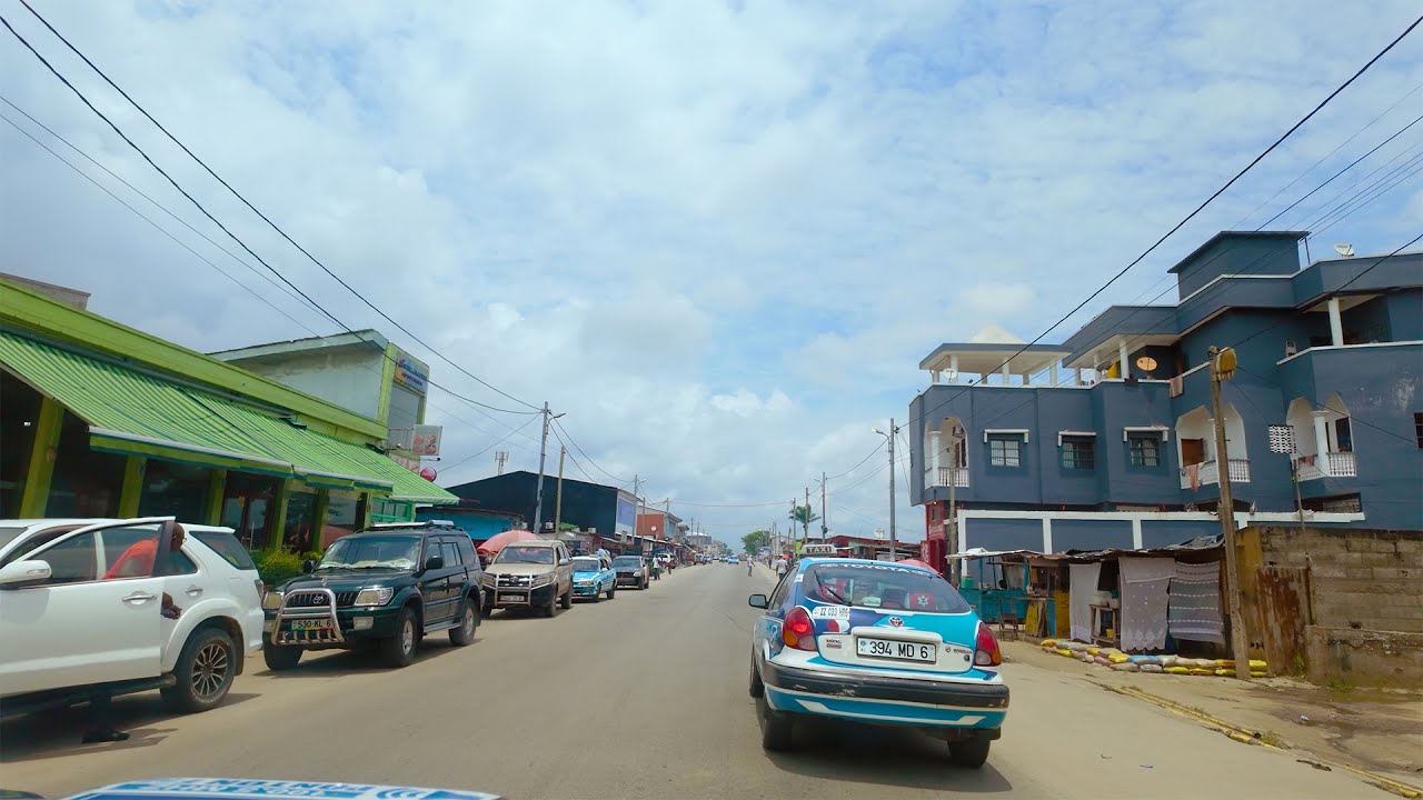 Pointe-Noire : De l'Avenue de la Révolution au Rond Sympathique | République du Congo