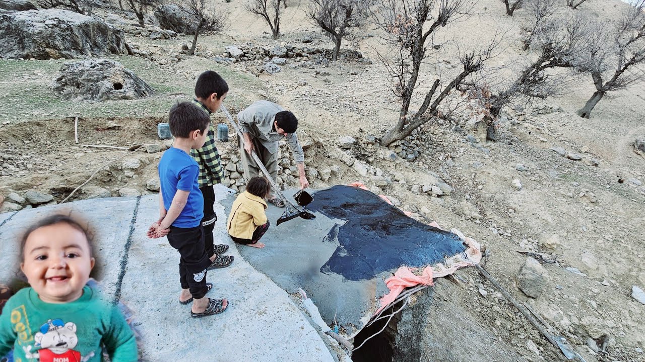 Colorful from above: a family that writes a beautiful story with tar