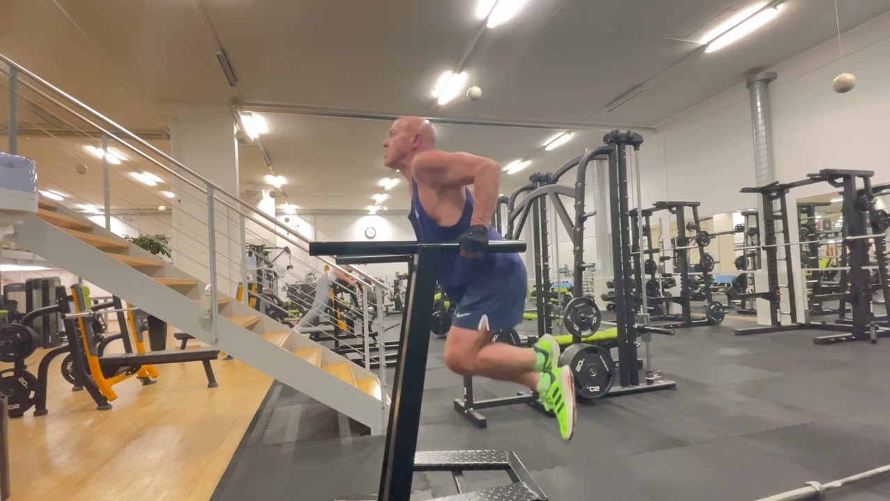 Evening worcout at Welcome Fit / Yury Persikau