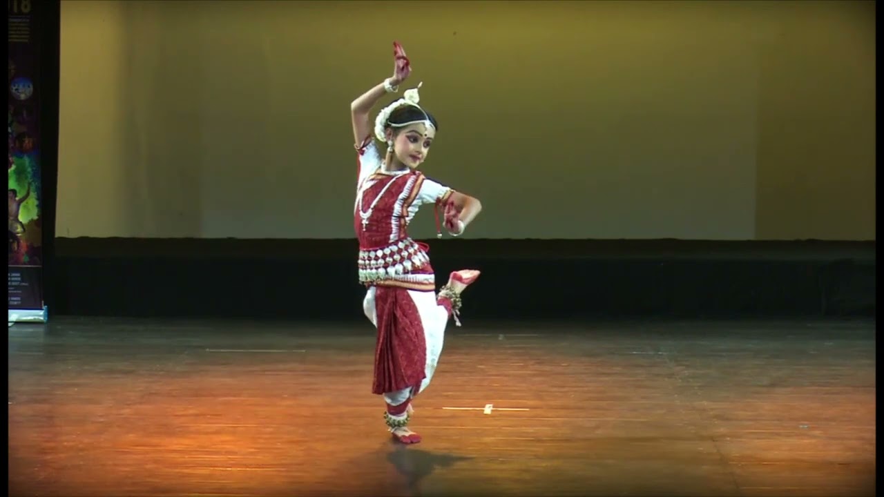 Nachanti Range_Shrinika 7 year old Odissi