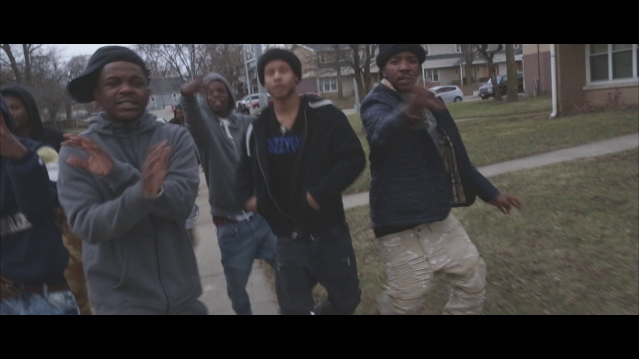 Trizzy Gang Munchy - Chicken Chicken RMX ( Edited : @StevieF_BME  )