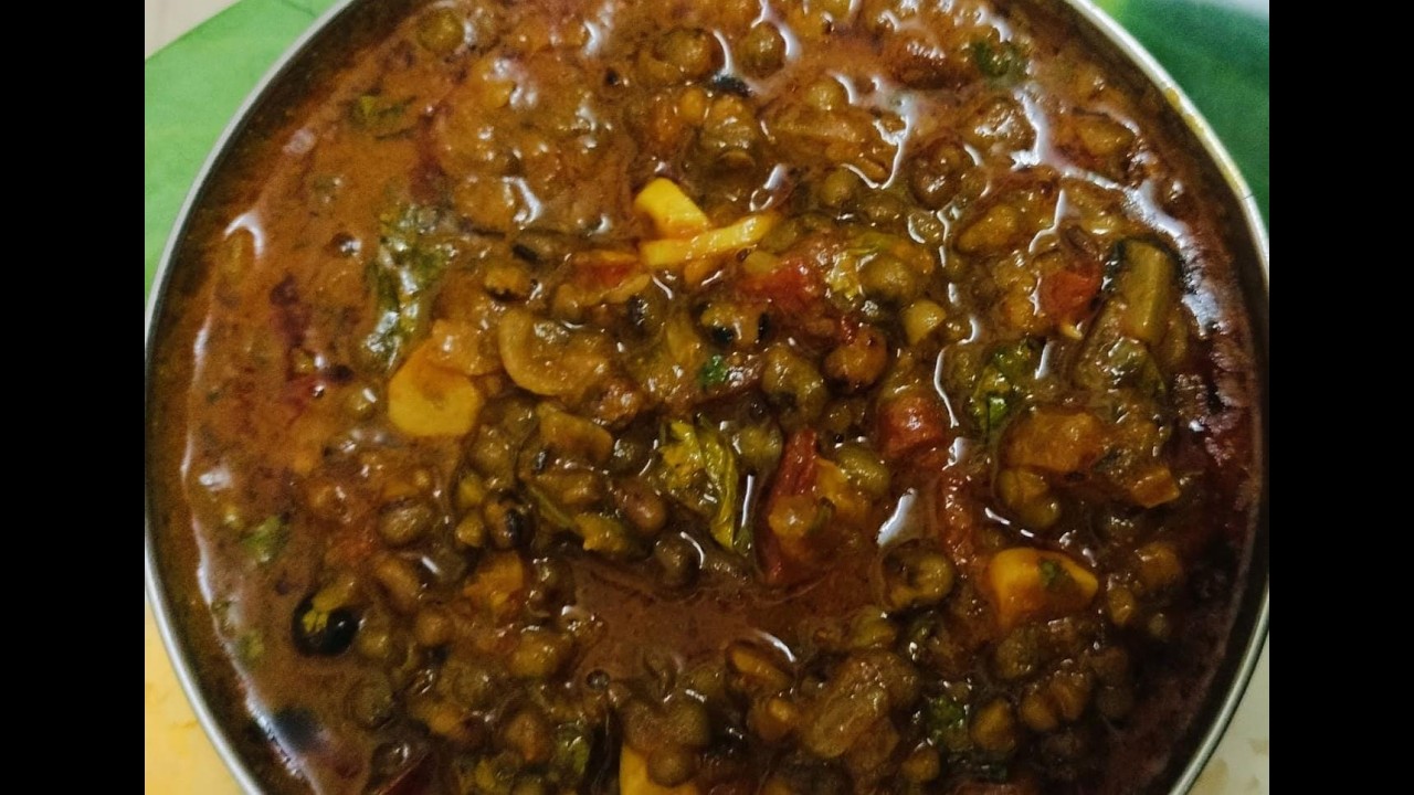 பச்சை பயறு குழம்பு..Pachai Payaru Kulambu/Moong Dal Gravy/Moong Dal Curry/Moong Dal Recipe.
