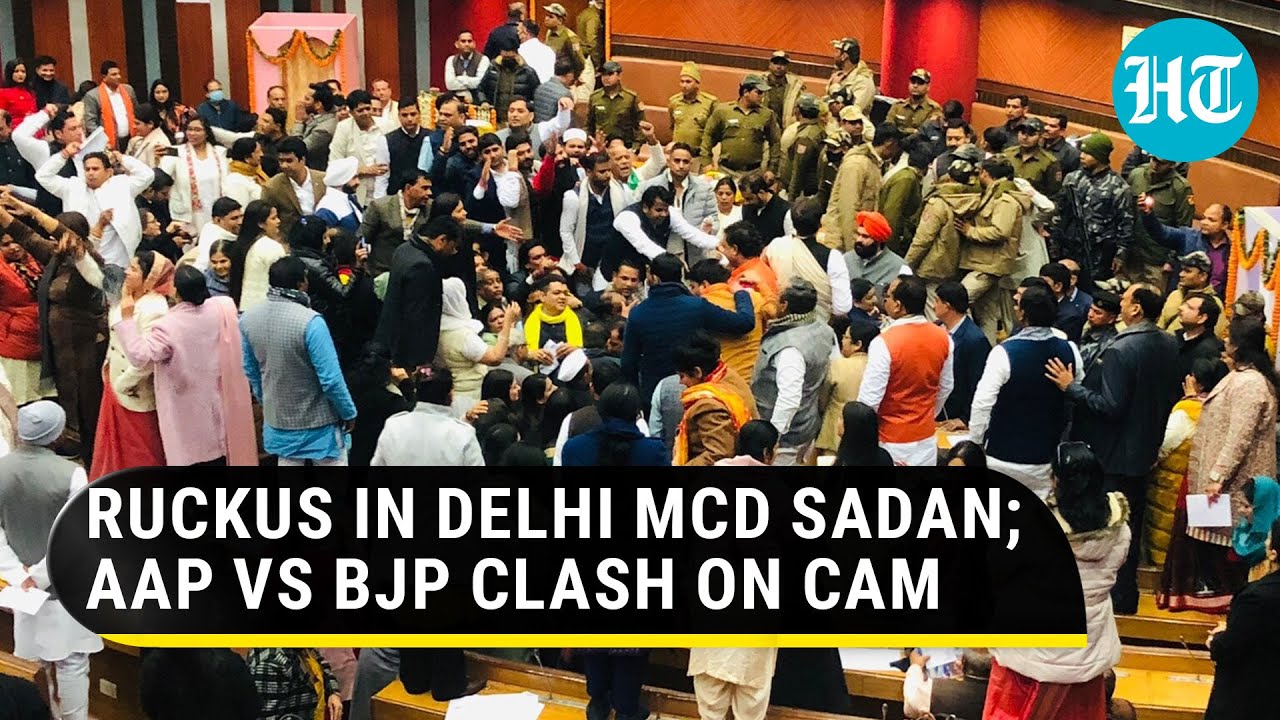 Delhi Mayoral Poll: AAP, BJP Councillors exchange blows as ruckus erupts at Civic Centre | Watch